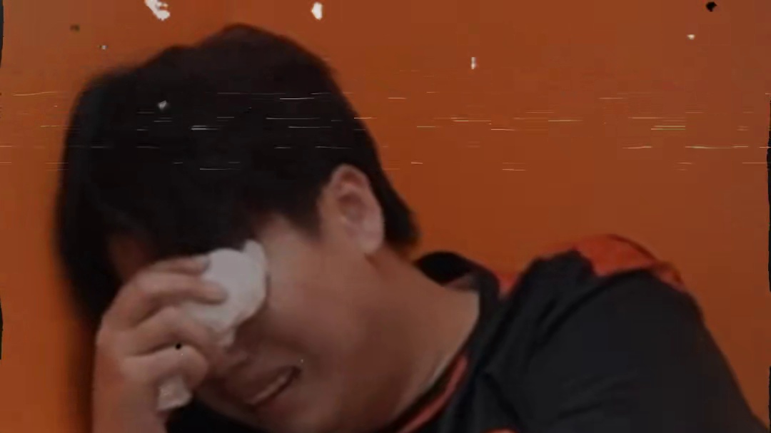 Doo23年失利后，接下来的比赛都在carry 本次比赛更是两局拿下46击杀。#TLG挑战成都AG