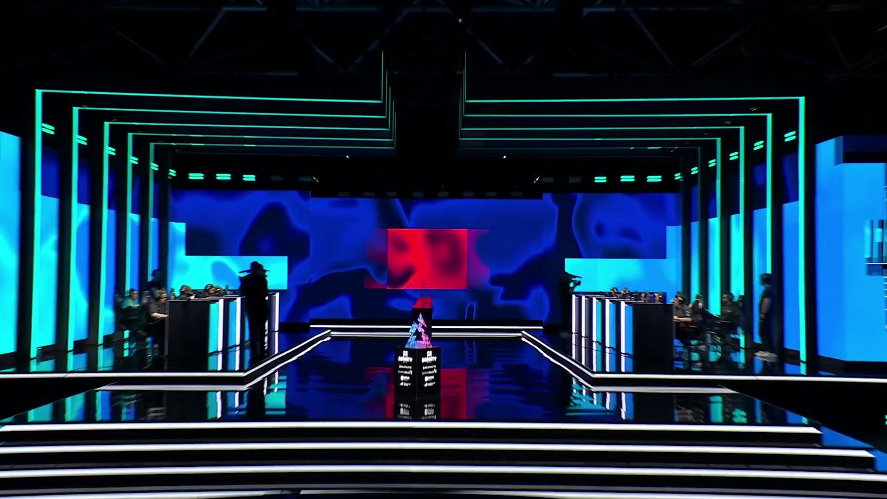 图一 Overpass，Spirit作为防守方、Parivision作为进攻方