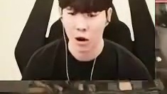 theshy被原神哥打爆！翻译小姐姐超甜教中文：我是老二次元了