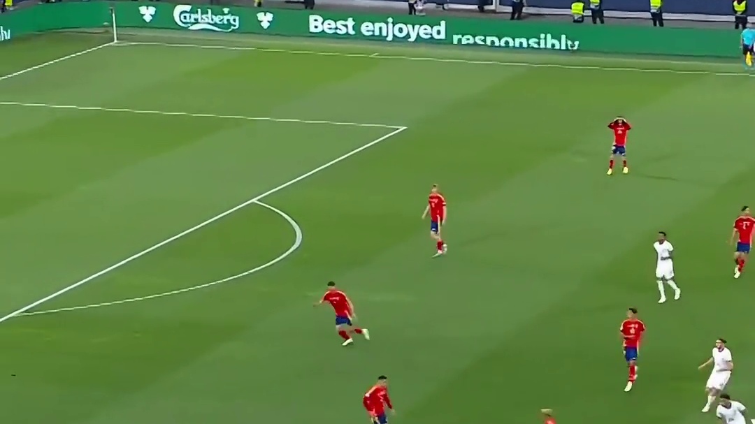 前金童在准金童杜埃面前秀了一波