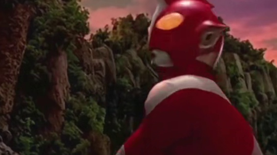 难怪这么多年我只记住了迪迦 原来其他奥特曼都在搞抽象啊