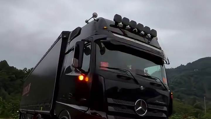 艾特出来钱是英雄胆我看看有多少