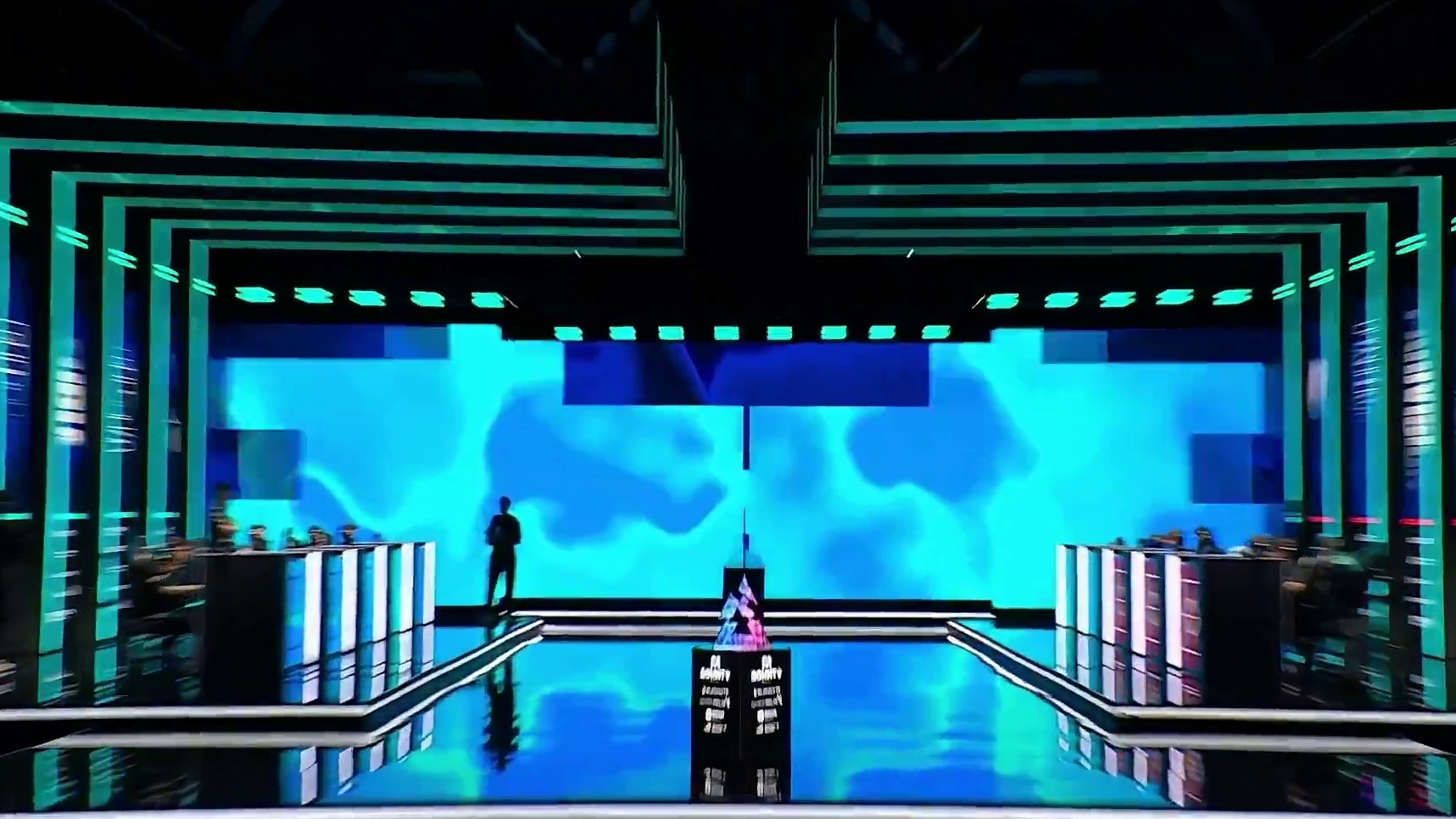 图二 Inferno，FURIA作为防守方、PARIVISION作为进攻方