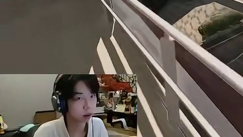 XDD皮皮兔子三排航天女鬼流！全图劝架宿舍引发宿舍血案！ 轩哥稍微发力就得吃？