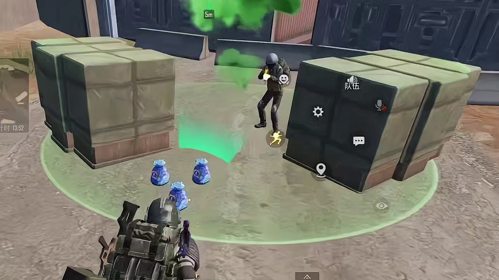 这把玩地铁逃生发现前面有野生的三个雪赚福袋