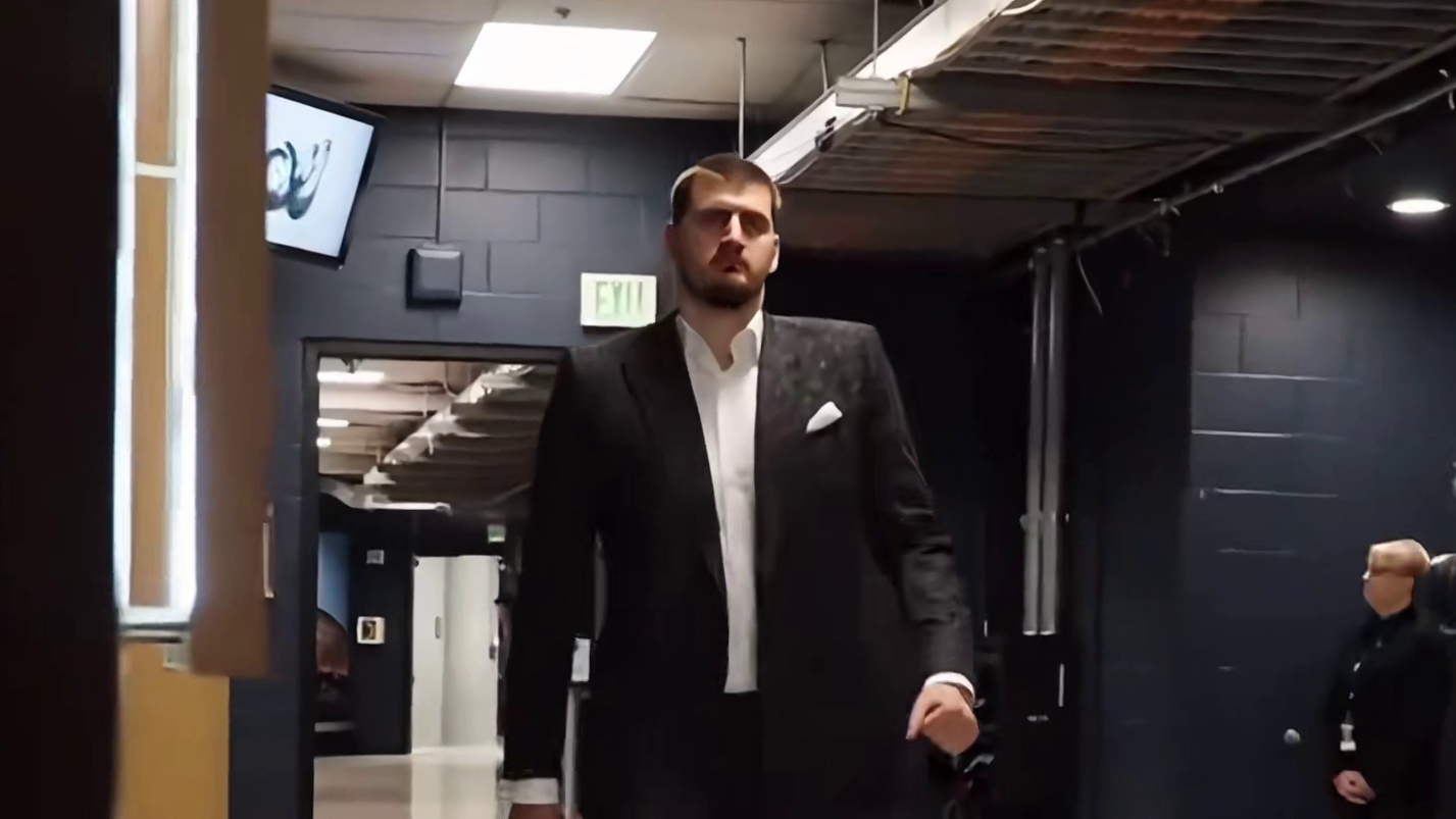 约基奇遭遇膝盖伤病！掘金的天这下是彻底塌了