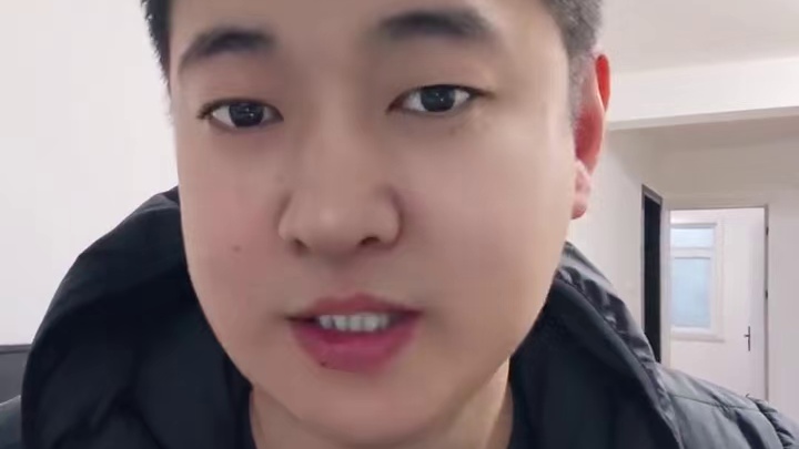 男人的车速不取决于路况，而是副驾坐的谁！ 汽车知识