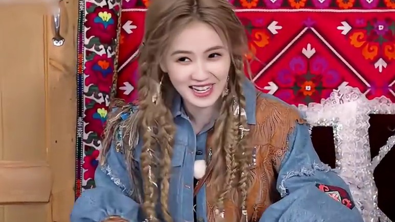 范丞丞考试时的状态，简直和我一模一样