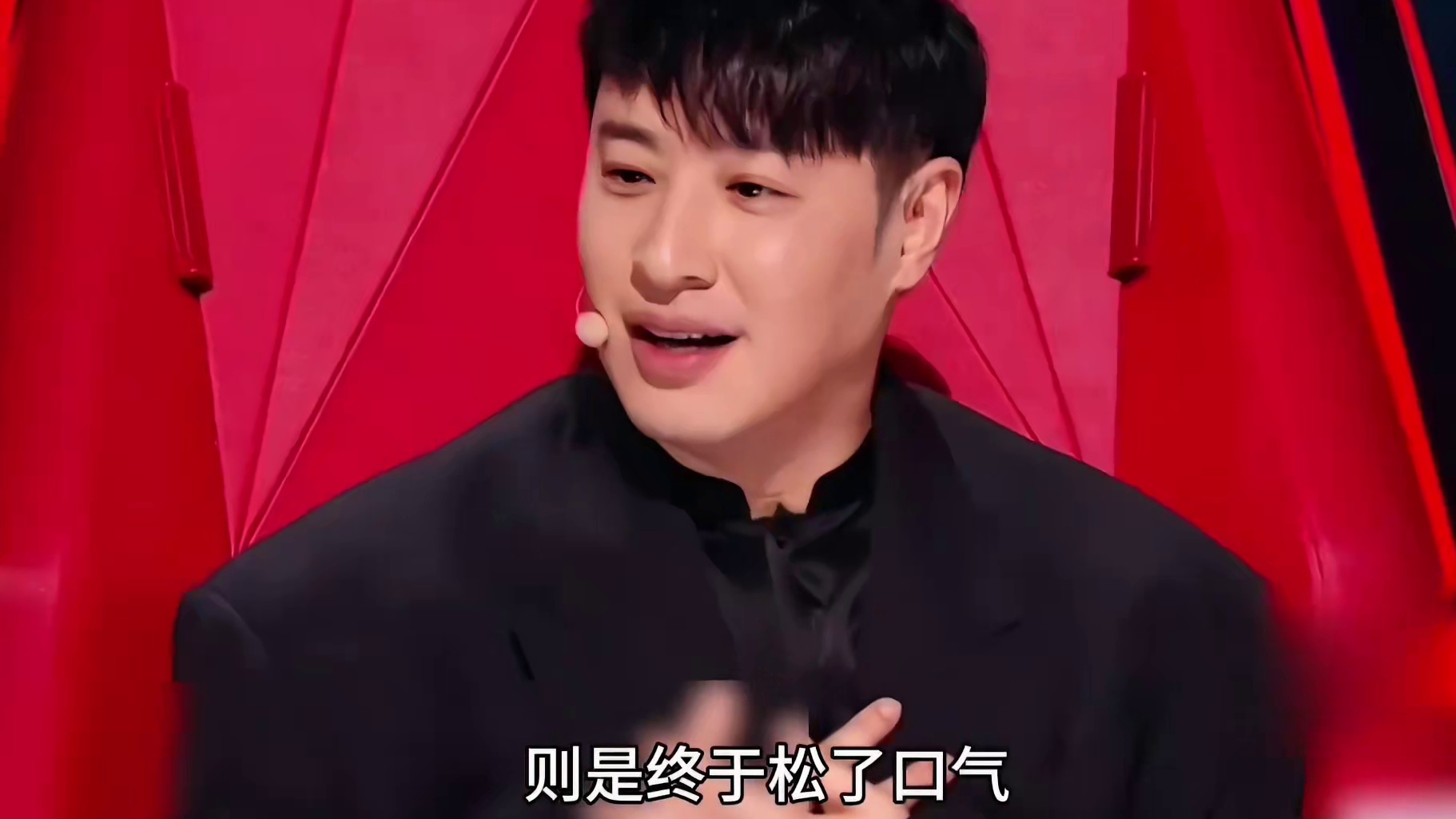 薛之谦不惧黑幕，坚决拒绝配合，毅然选择不转身！