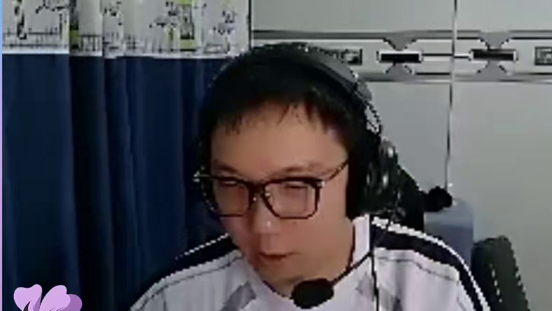 EP的三狙体系让步枪手很舒服？ 米哥坦言EP的保卫，现在两个脑袋人指挥步枪手，所以双突保卫时会很舒服