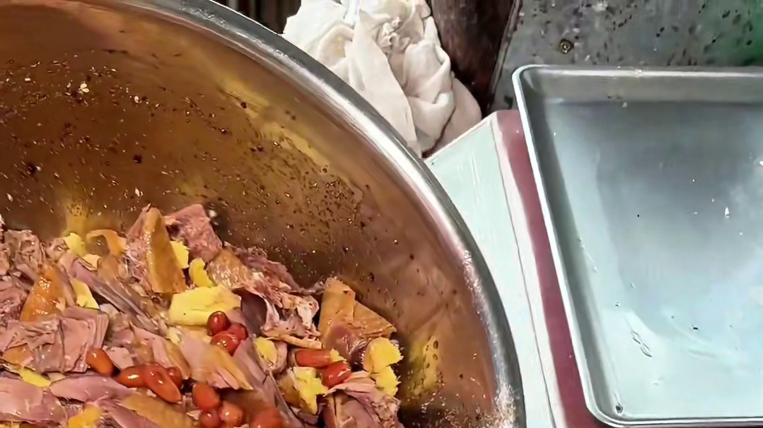 200半只的凉拌土鸡？！真香～