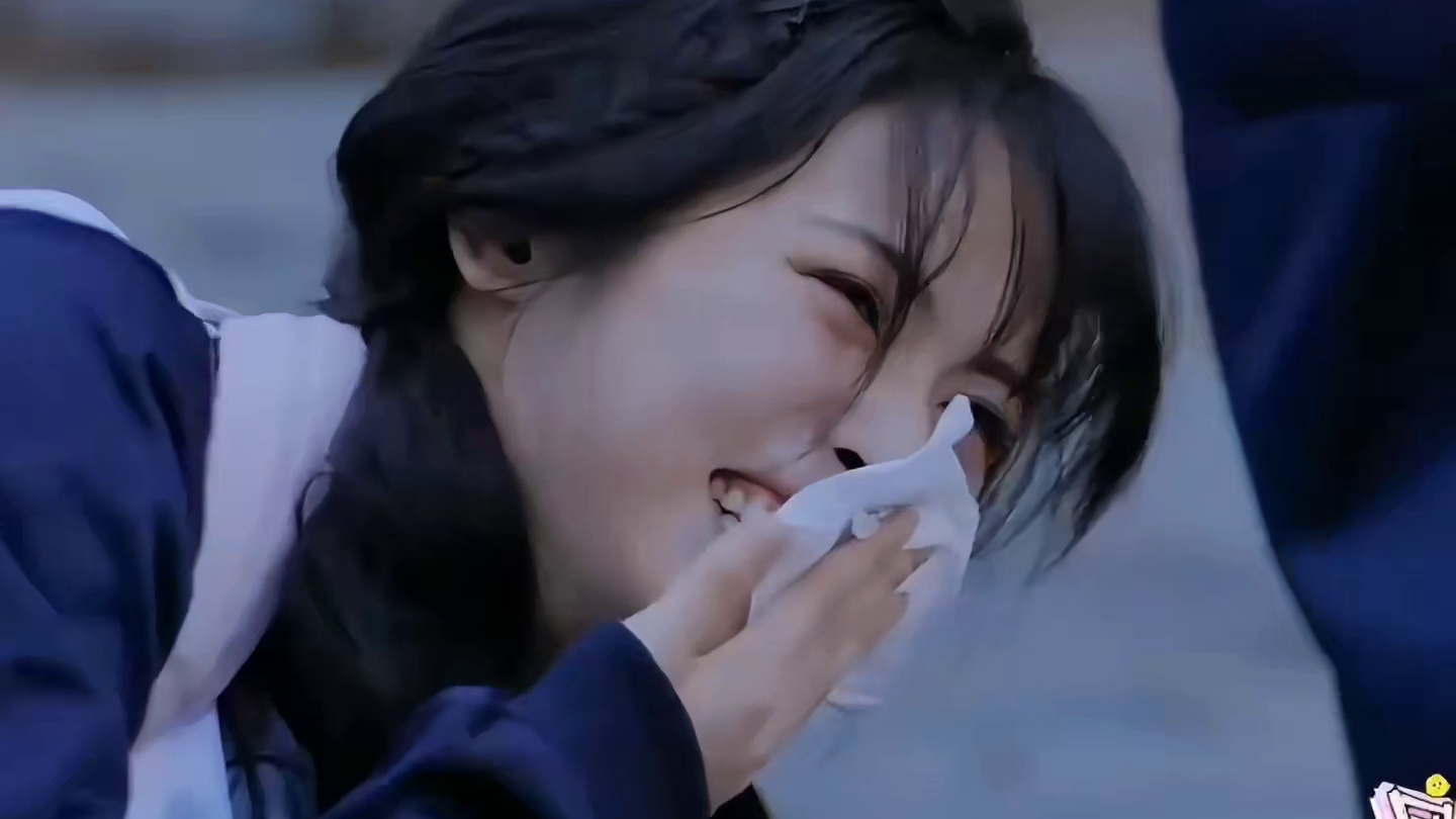 沈月跟徐志胜对戏时笑到吐血，网友：换谁来都一样