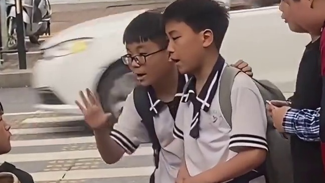 他们真的有在小心翼翼的温暖别人