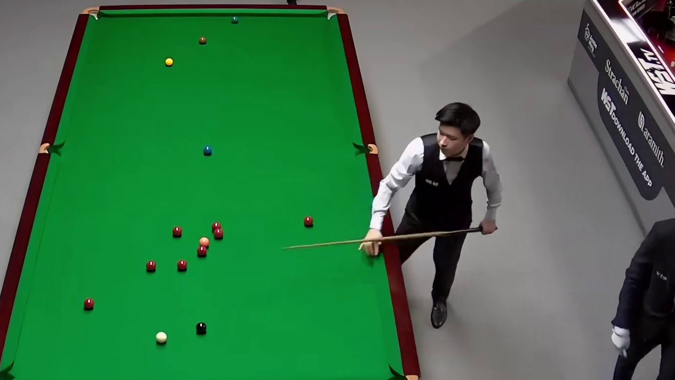 赵心童再战德国大师赛，三连传上手，强行赢球，福德：这么厉害？