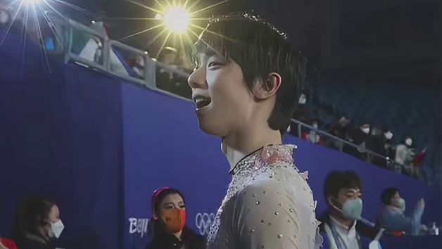 期待柚子的发光考斯藤