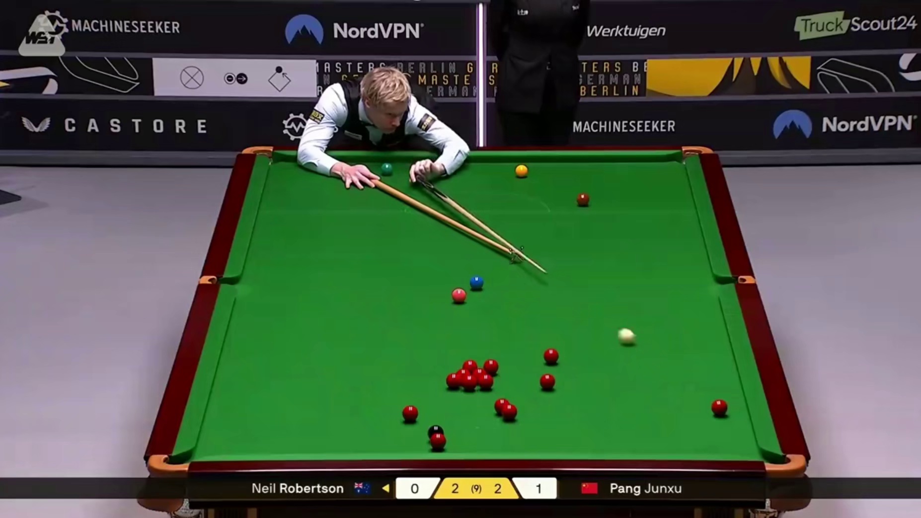 2026斯诺克大师赛：庞俊旭vs罗伯逊