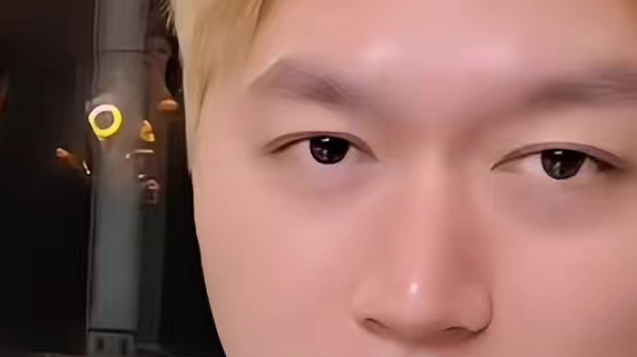 米格太大了！小酷眼都看直了