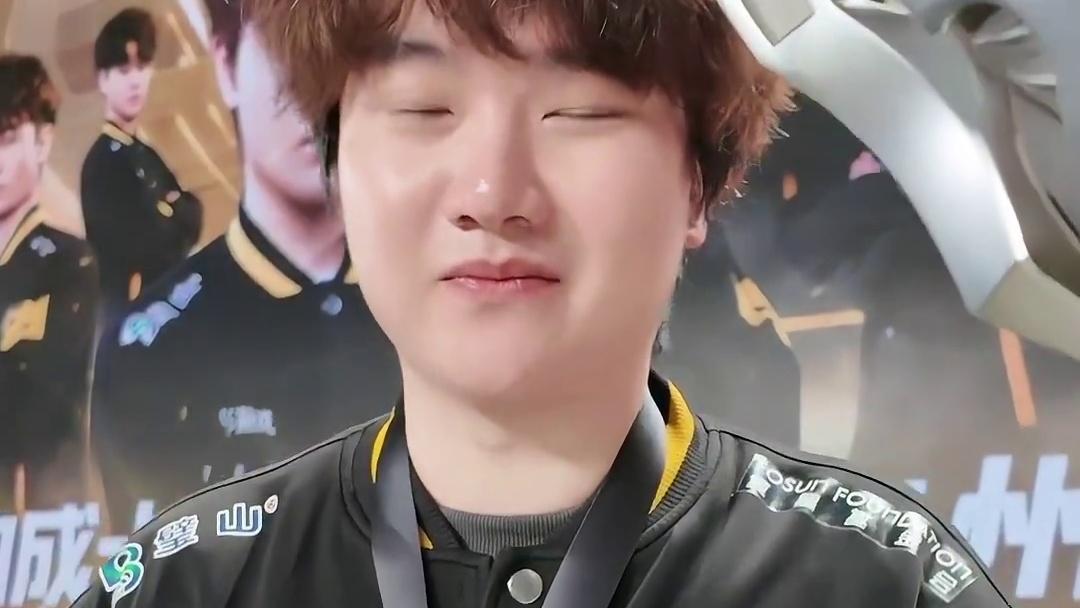 狼队竞速双核再创奇迹，年度总决赛再次捧杯有何感想？他们对粉丝都有哪些想说的呢？“升shen兄弟”的每