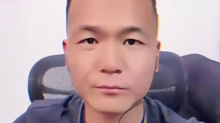 狗狗：瓦达西……终于吃饱了一顿