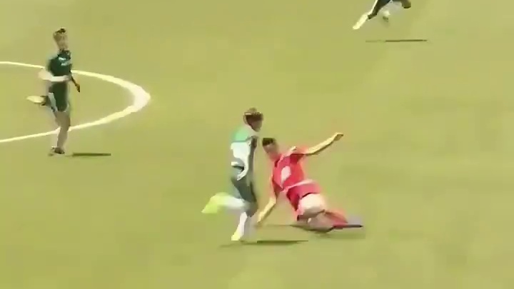 当后卫简直是屈才了#足球