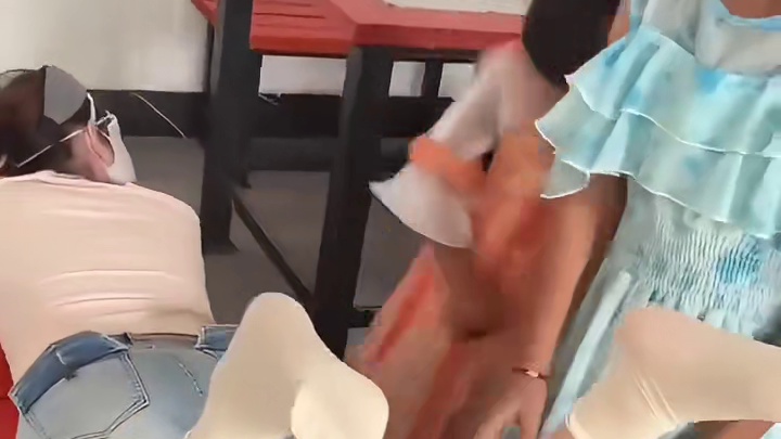 出了名的孩子王