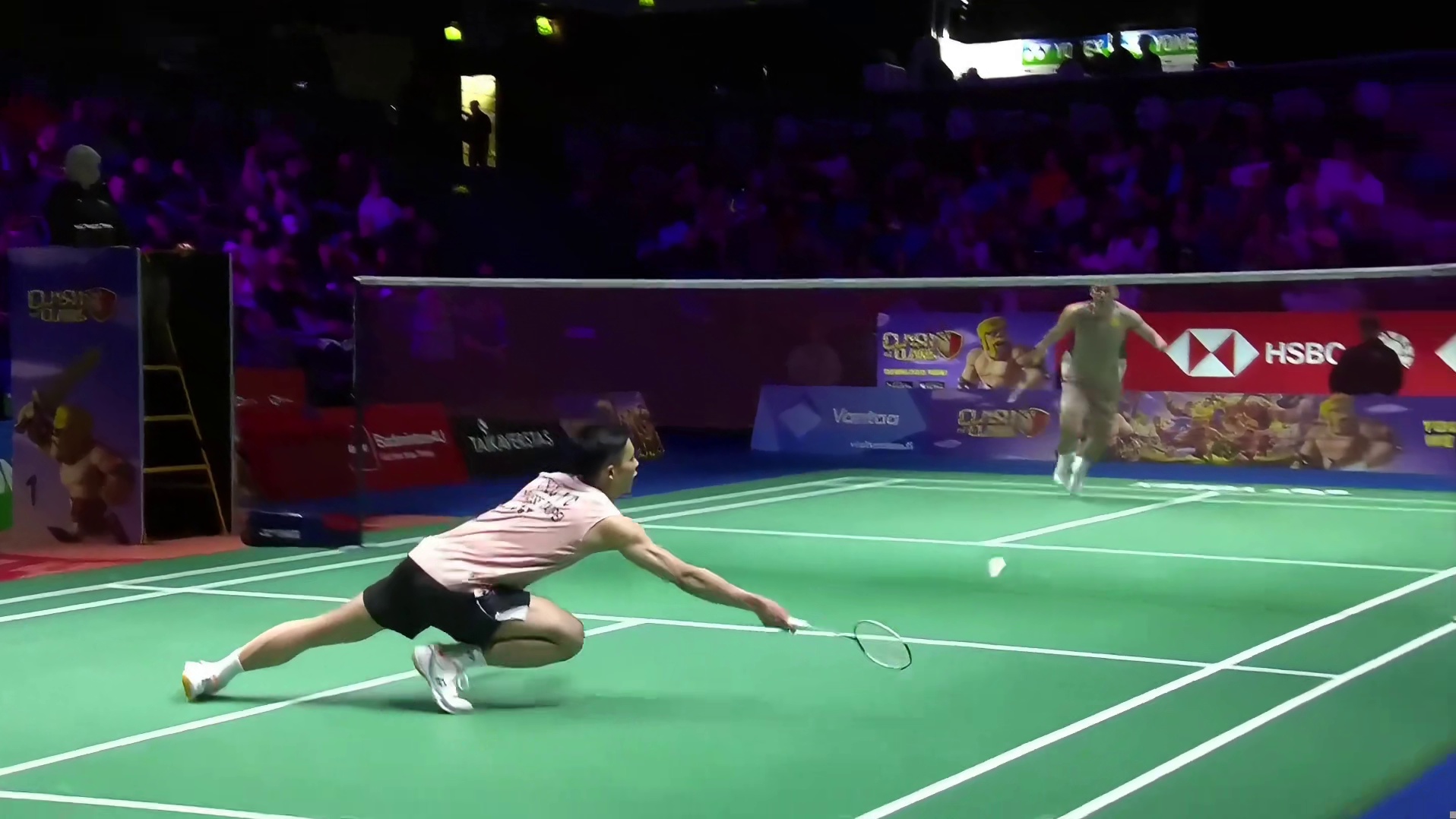 周天成卫冕成功夺得本赛季第一冠，也成功实现对昆拉的三连胜