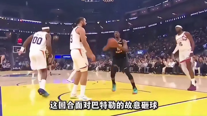 库里关键上篮复仇太阳，格林再现离谱操作，主动要技犯下场
