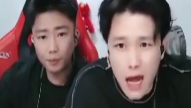 各大职业选手们看，EP鹰眼10:0TLG。EP再次完成零封对手，真的太狠了！