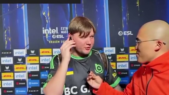 感谢5E让csboy赛后专访s1mple牌面拉满