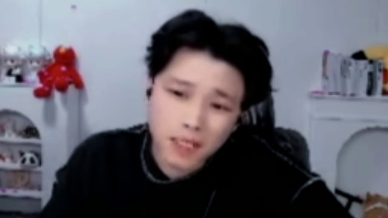 输比赛有争吵能理解 赢了也吵，这不是为难我们头队吗