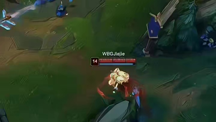 Jiejie波比重锤出击，关键E闪点杀AD