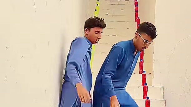 兄弟俩速度比赛