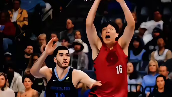 敢打就是好样的，杨瀚森转身过掉伊迪后双手暴扣打进