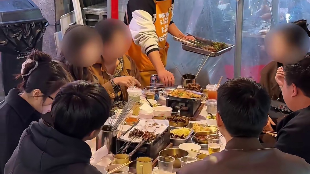 贵阳人的宵夜王者：铁签烤肉