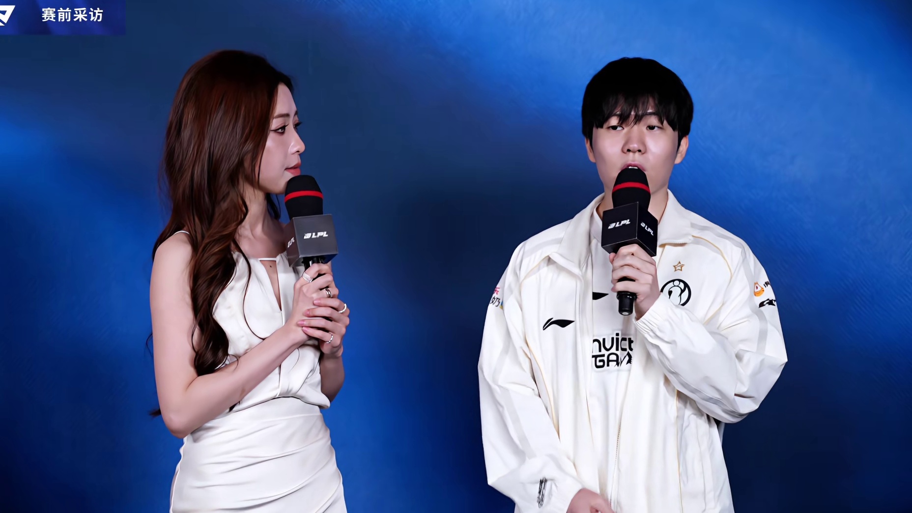 Rookie赛前采访