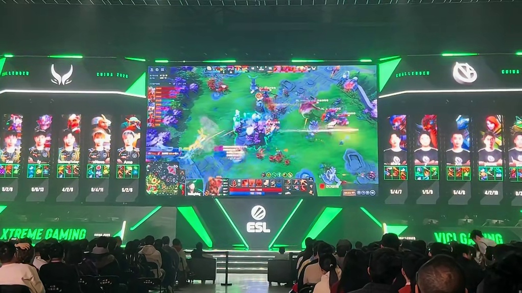 Esl中国区挑战者联赛胜者组决赛 XG vs VG第三场 巴哥选出3号位朗戈，比赛后期场面一度十分焦
