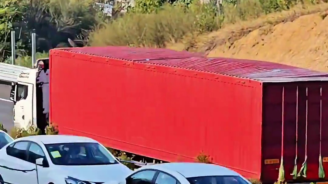 一怪跟曼恩油门已焊死进入跑道起飞厉害了我的哥