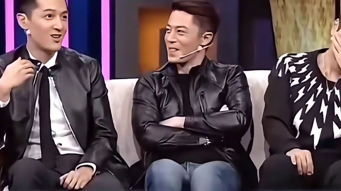 胡歌说彭于晏健身声音销魂