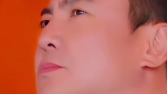 宋亚轩：我的梦想是大家来看我的演唱会每人发一张床，两套房！