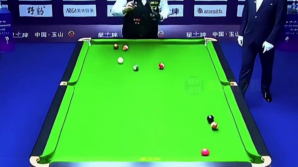 郑宇伯的极限三嘎，海浪直呼禁赛 台球是一种生活 张堃鹏