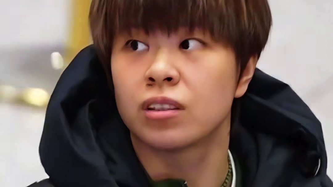 国乒出发海口亚洲杯，王皓心情不错，期待取得好成绩！