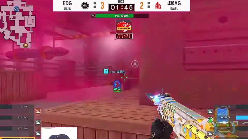 Doo两枪直接给U21小将打出心理阴影，打完冬眠表情都不对了，这什么枪法啊，真有点儿强的夸张了