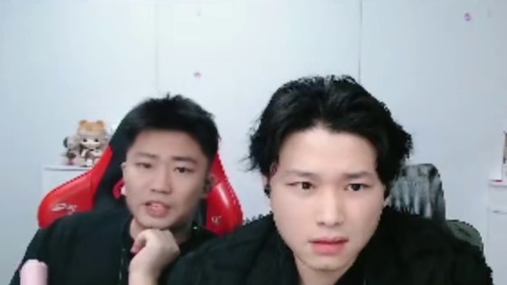 各大职业主播们看，doo潜艇卷底大炮不空枪三杀，全员看的卧槽