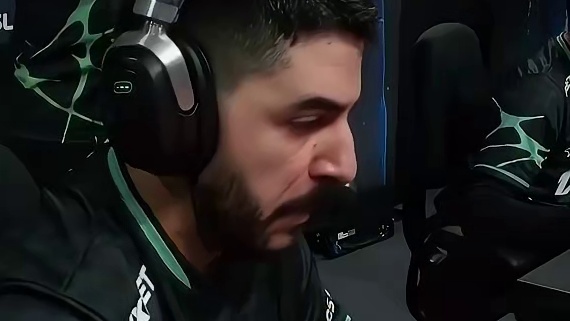 错怪im了！土耳其狠人和队友在内鬼位互射