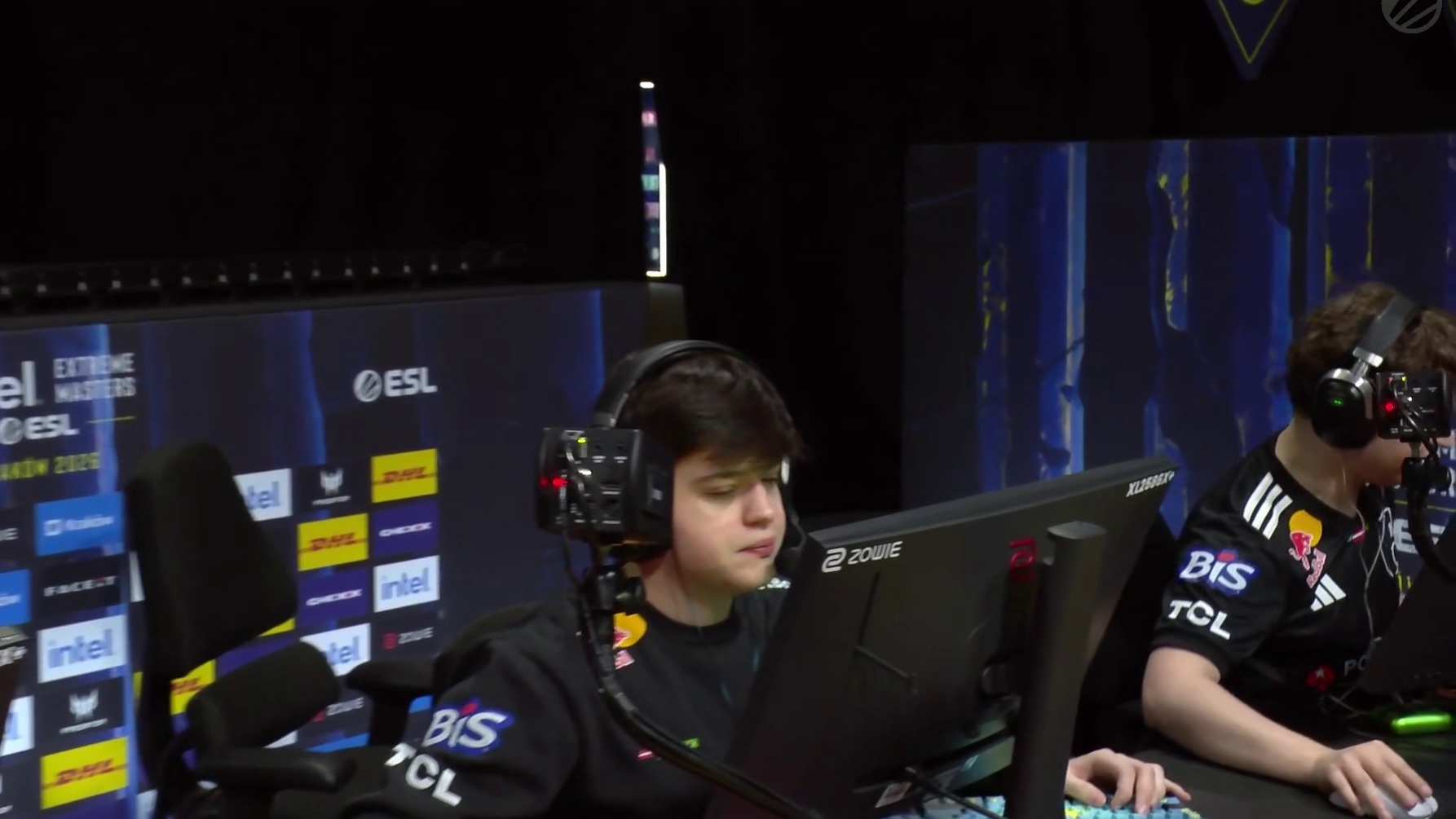 图一 Mirage，FURIA作为防守方、The MongolZ作为进攻方