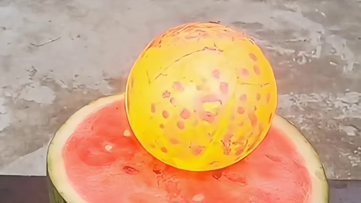 铁棒煮蛋，真的奇葩