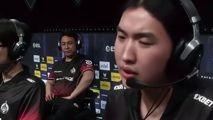 教父世界级混烟守包1v5名场面