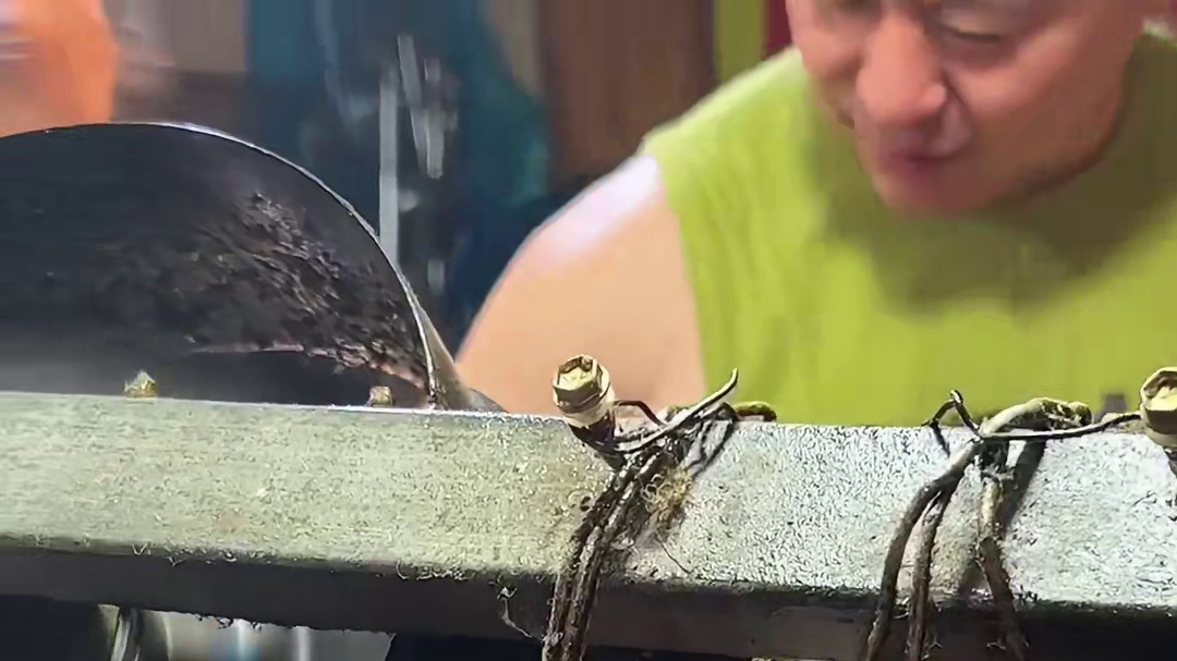 刷到好吃的当然要分享给好朋友一起馋啊