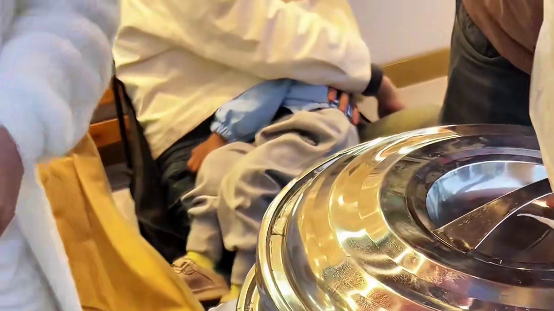 成都街头 3 元一杯的杨枝甘露真的安逸！最高也才 5 元一杯的糖水！！还有芒果丁、芋圆和西米！