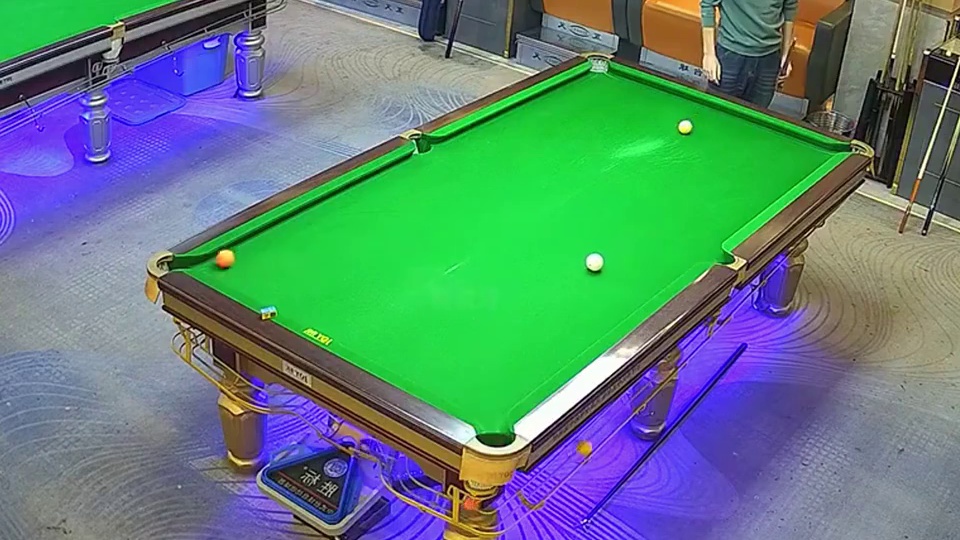 100分的开球，大哥一杆开进5颗球！